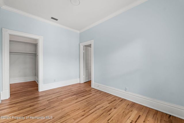 321 Brooksville Avenue, Brooksville, FL 34601