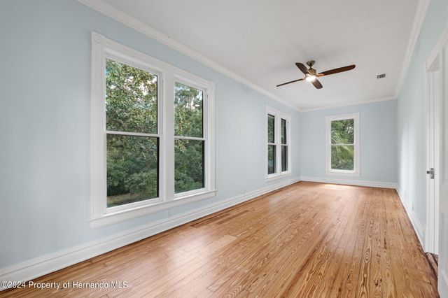 321 Brooksville Avenue, Brooksville, FL 34601