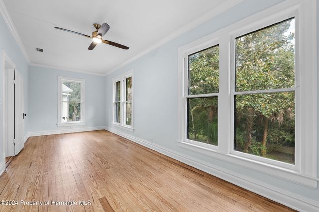 321 Brooksville Avenue, Brooksville, FL 34601