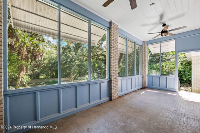 321 Brooksville Avenue, Brooksville, FL 34601