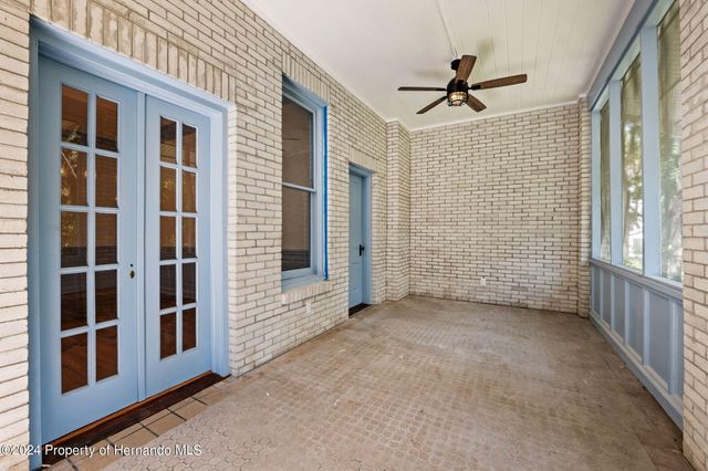 321 Brooksville Avenue, Brooksville, FL 34601
