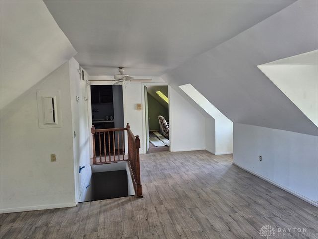 410 5 oaks Avenue, Dayton, OH 45405