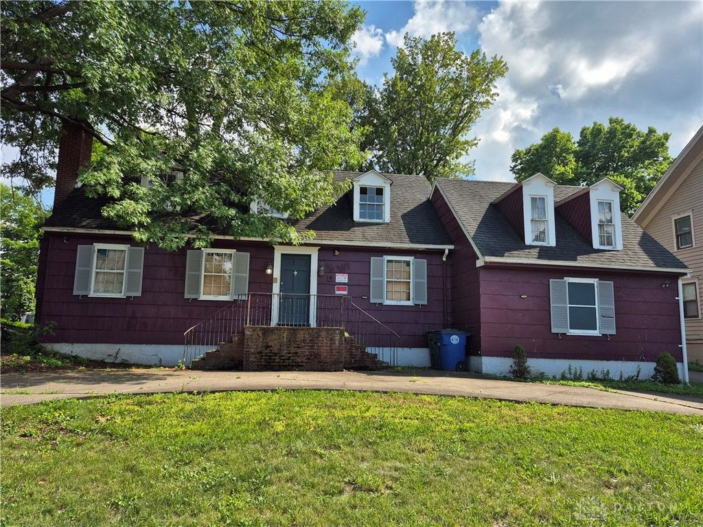 410 5 oaks Avenue, Dayton, OH 45405