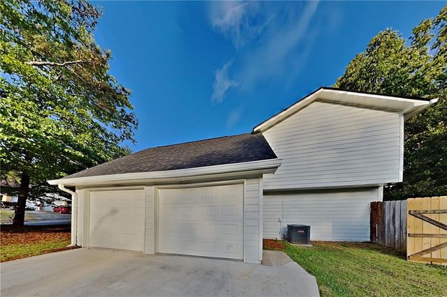 1800 Baynard Court NW, Acworth, GA 30102