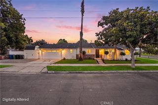 18153 Cohasset, Reseda, CA 91335
