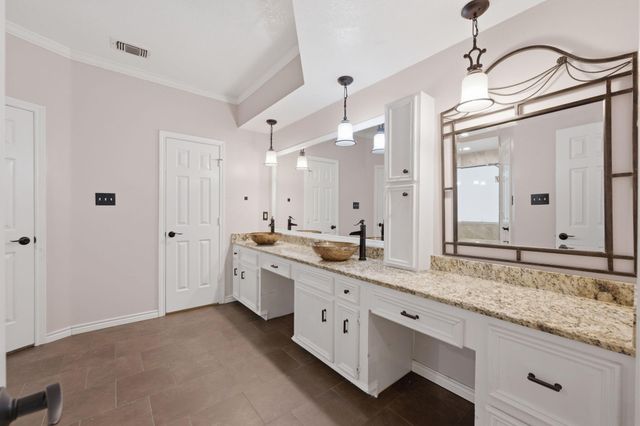 2907 Crystal Falls Drive, Houston, TX 77345