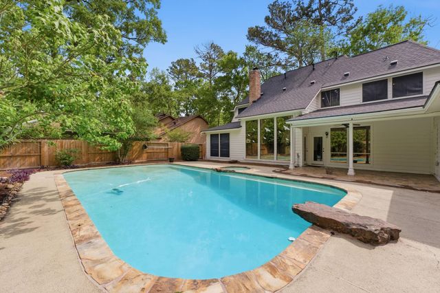 2907 Crystal Falls Drive, Houston, TX 77345