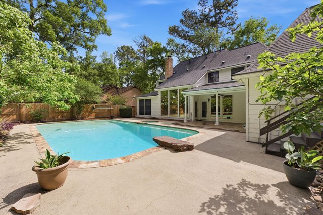 2907 Crystal Falls Drive, Houston, TX 77345