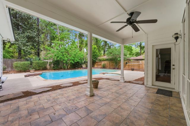 2907 Crystal Falls Drive, Houston, TX 77345