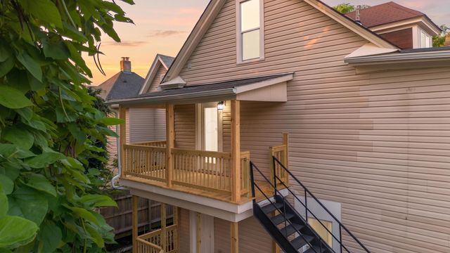 1052 Forest Avenue, Columbus, OH 43206