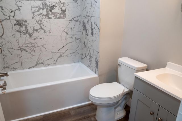1052 Forest Avenue, Columbus, OH 43206