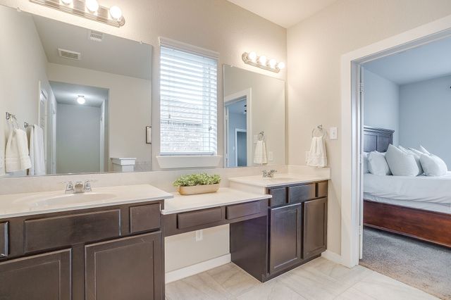 8329 Trickham Bend, Fort Worth, TX 76131