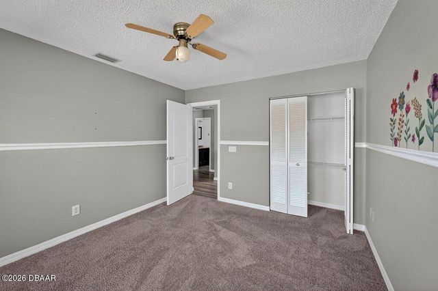 19 Woodglen Place, Palm Coast, FL 32164