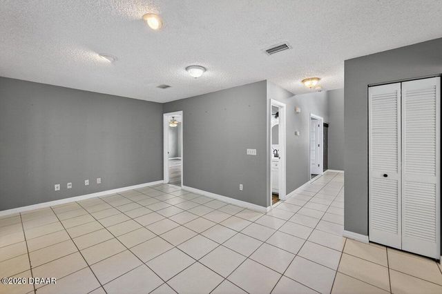 19 Woodglen Place, Palm Coast, FL 32164