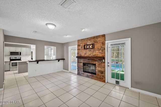 19 Woodglen Place, Palm Coast, FL 32164