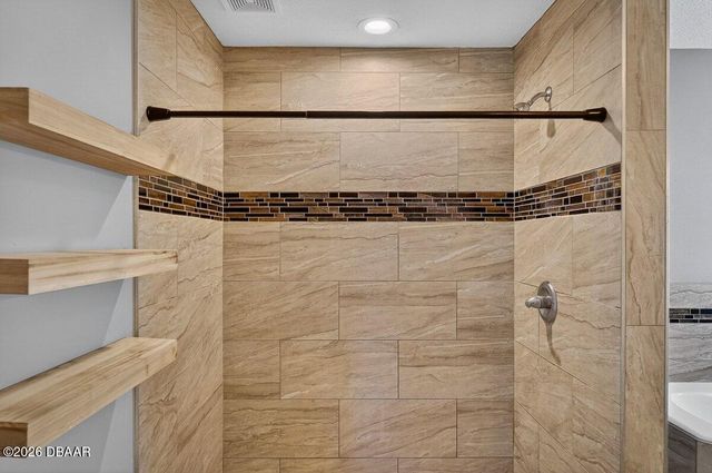 19 Woodglen Place, Palm Coast, FL 32164