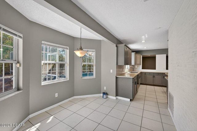 19 Woodglen Place, Palm Coast, FL 32164