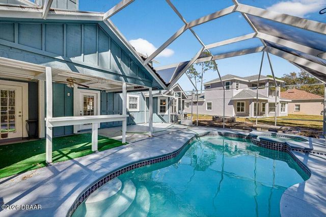 19 Woodglen Place, Palm Coast, FL 32164