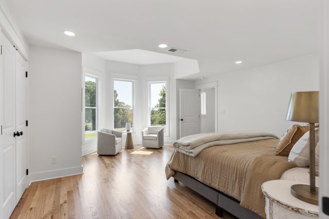 1210 Windsor Dr, Gallatin, TN 37066