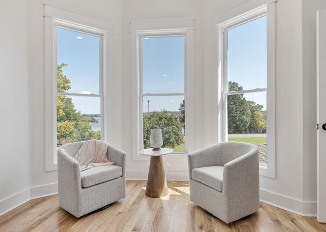 1210 Windsor Dr, Gallatin, TN 37066