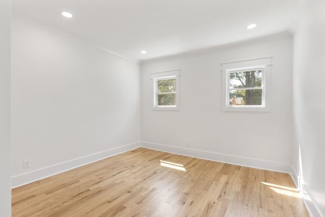 1210 Windsor Dr, Gallatin, TN 37066