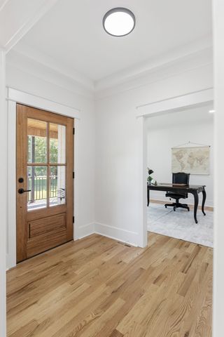 1210 Windsor Dr, Gallatin, TN 37066