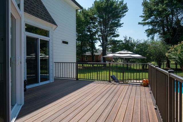 1210 Windsor Dr, Gallatin, TN 37066