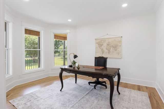 1210 Windsor Dr, Gallatin, TN 37066