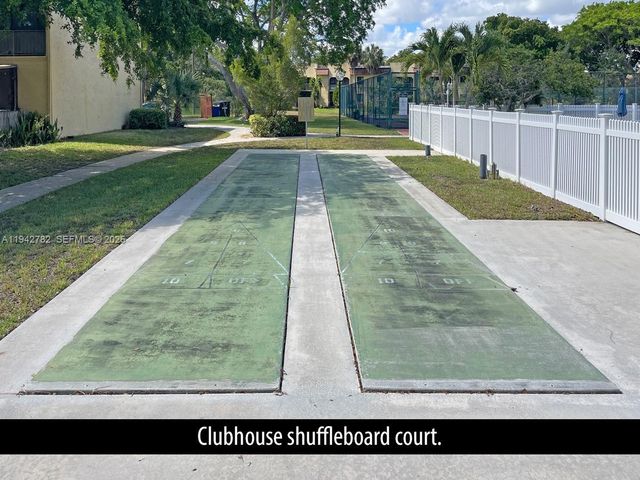 892 SW 9th Street Cir 4, Boca Raton, FL 33486