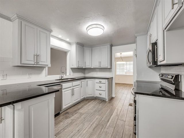 6312 Overcourt Manor, Oklahoma City, OK 73132