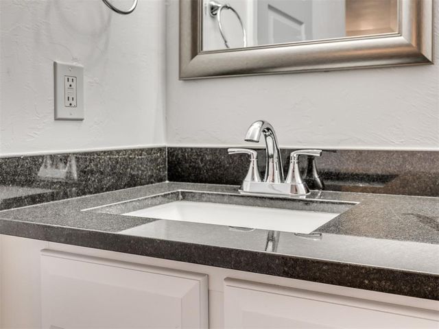 6312 Overcourt Manor, Oklahoma City, OK 73132