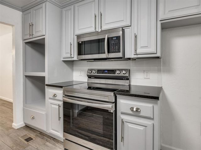 6312 Overcourt Manor, Oklahoma City, OK 73132