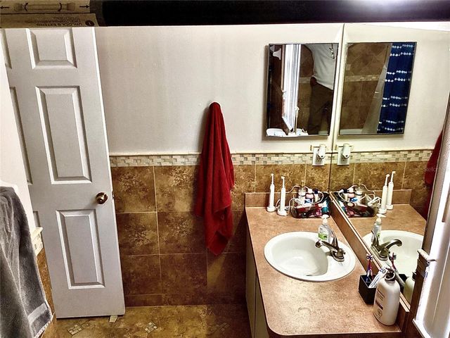 4324 COUNTRY HILLS BOULEVARD, Plant City, FL 33563