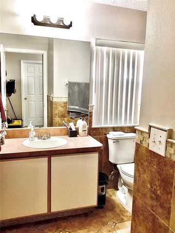 4324 COUNTRY HILLS BOULEVARD, Plant City, FL 33563