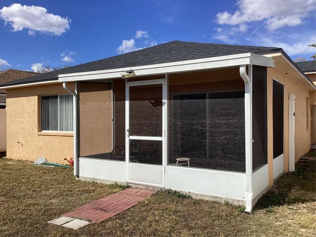 4324 COUNTRY HILLS BOULEVARD, Plant City, FL 33563