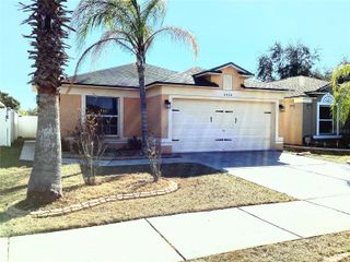 4324 COUNTRY HILLS BOULEVARD, Plant City, FL 33563