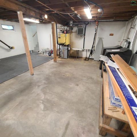 2055 KIMI STREET, North Pole, AK 99705