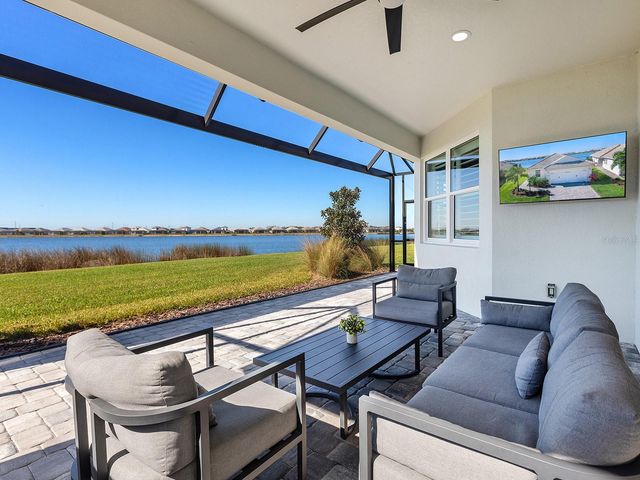 913 CROSSWIND AVENUE, Sarasota, FL 34240