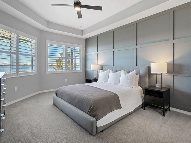 913 CROSSWIND AVENUE, Sarasota, FL 34240