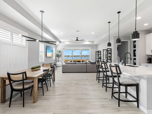 913 CROSSWIND AVENUE, Sarasota, FL 34240