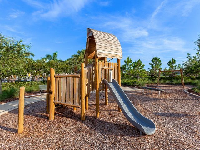 913 CROSSWIND AVENUE, Sarasota, FL 34240