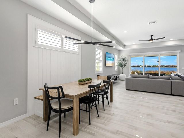 913 CROSSWIND AVENUE, Sarasota, FL 34240