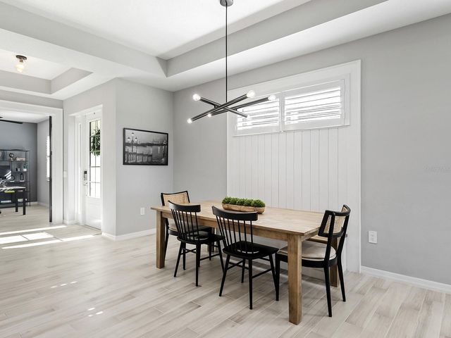 913 CROSSWIND AVENUE, Sarasota, FL 34240