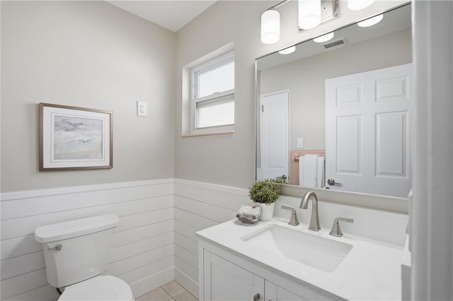 541 LILLIAN DRIVE, Madeira Beach, FL 33708