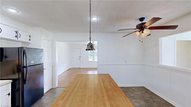 201 Kendall Mill Road, Thomasville, NC 27360