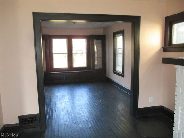 3582 E 112th Street, Cleveland, OH 44105