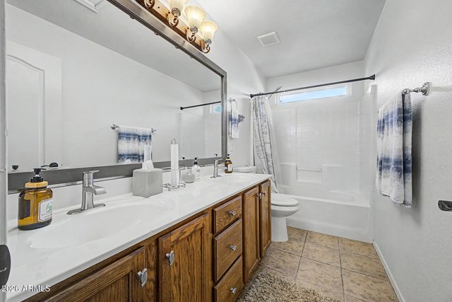 1393 E TULSA Street, Gilbert, AZ 85295