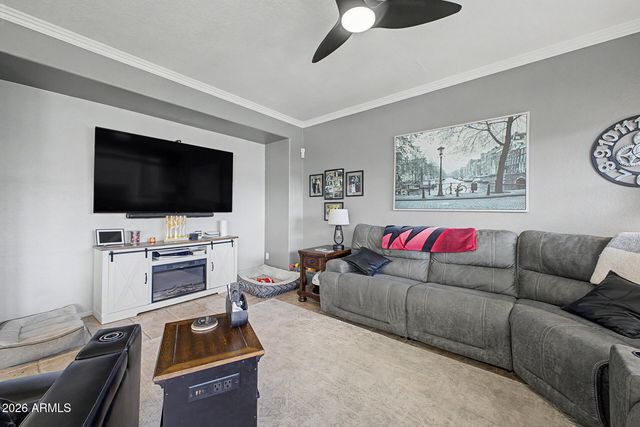 1393 E TULSA Street, Gilbert, AZ 85295