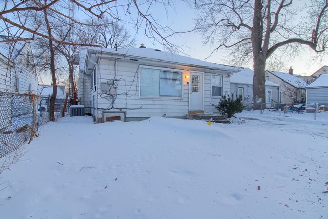 24056 Lehigh Street, Dearborn Heights, MI 48125