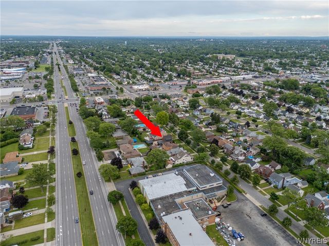 77 Lowell Road, Tonawanda, NY 14217
